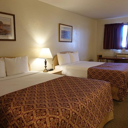 Armada Inn Motel Unity Екстериор снимка