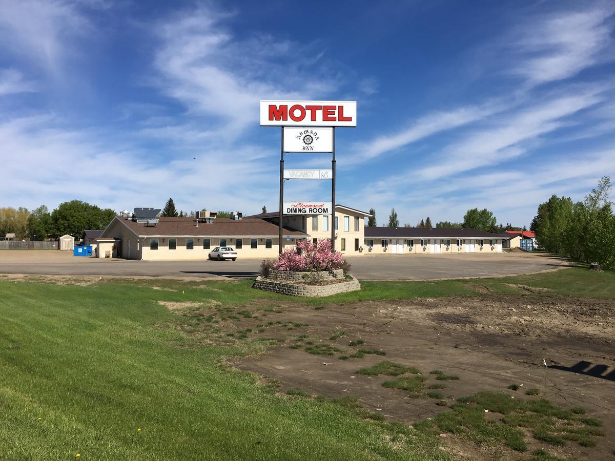 Armada Inn Motel Unity Екстериор снимка